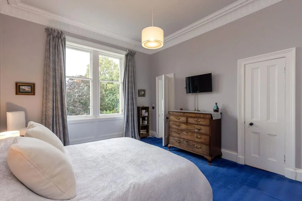 4 bedroom apartment for rent