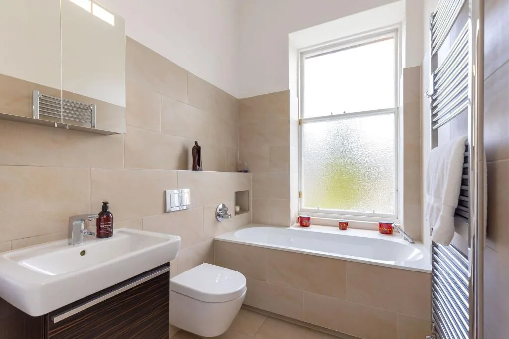 4 bedroom apartment for rent