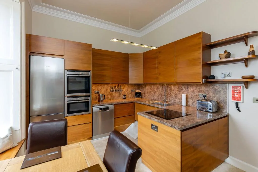 4 bedroom apartment for rent