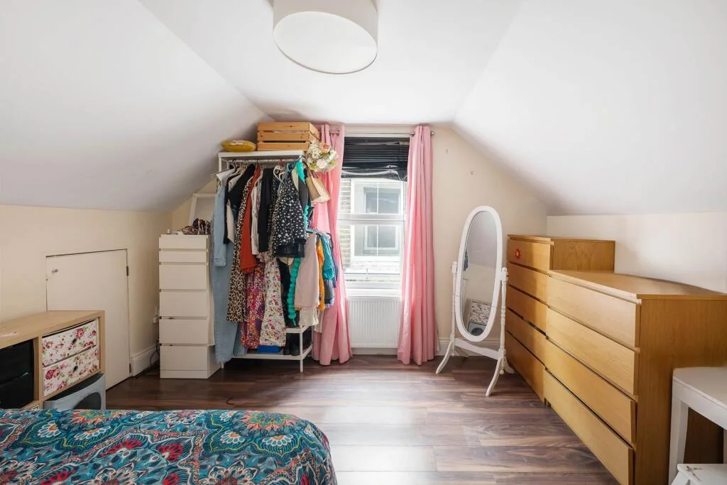 1 bedroom semi-detached house for rent
