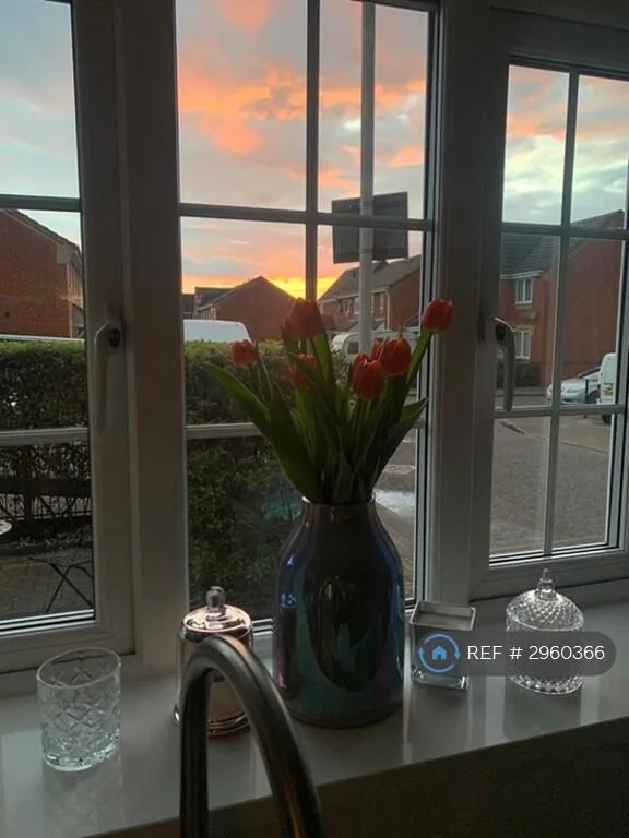 2 bedroom end of terrace house for rent