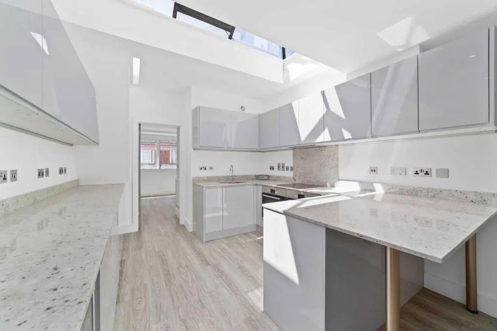 3 bedroom flat for rent