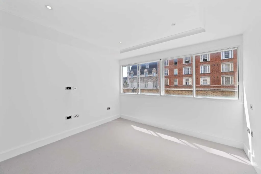 3 bedroom flat for rent