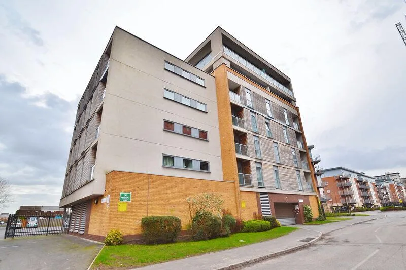 2 bedroom flat for rent