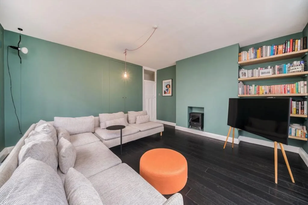 3 bedroom flat for rent
