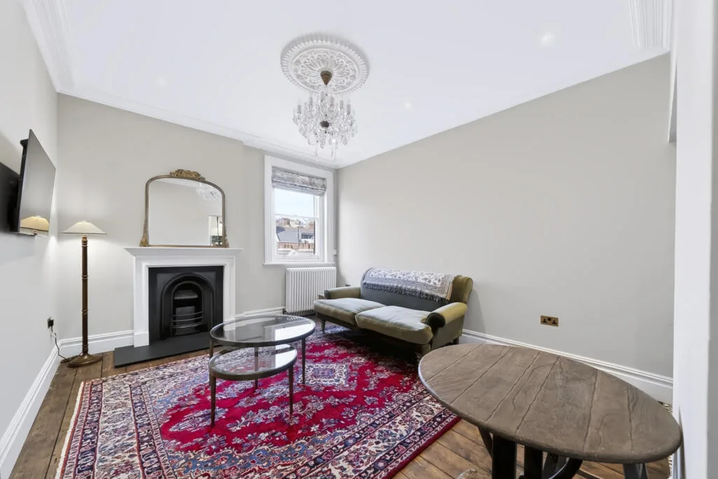 2 bedroom flat for rent