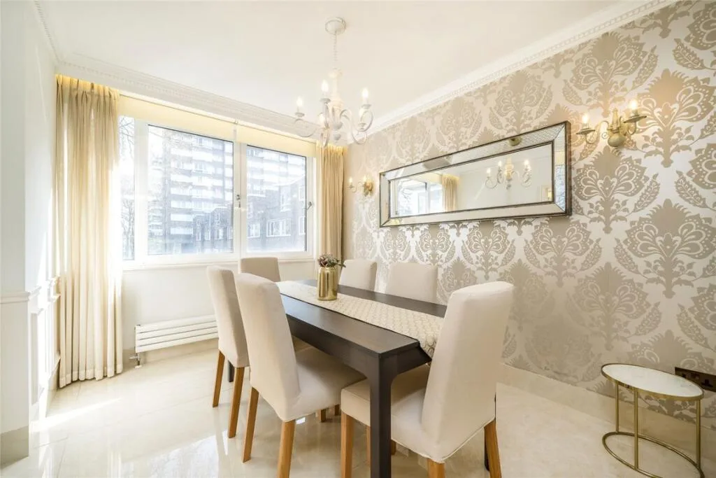 3 bedroom flat for rent