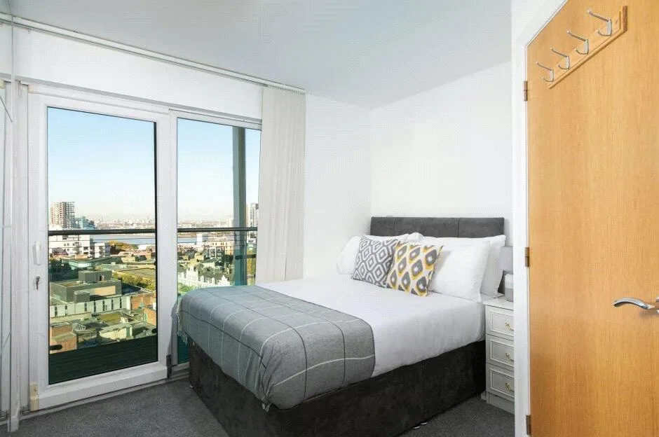 2 bedroom penthouse for rent