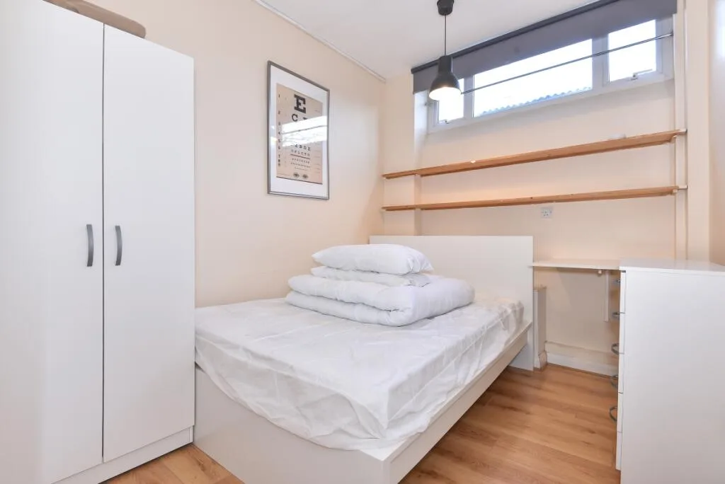 2 bedroom flat for rent