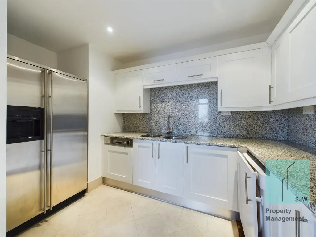 2 bedroom penthouse for rent