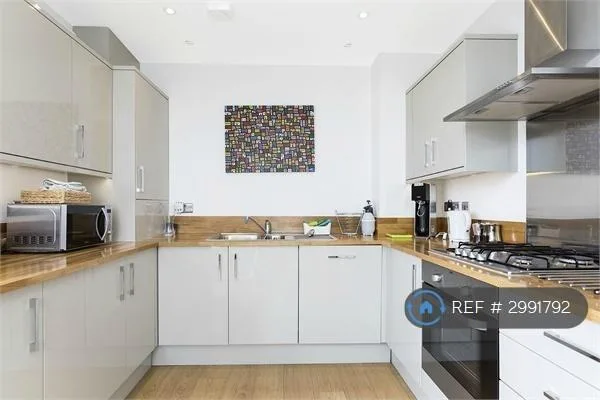 2 bedroom flat for rent