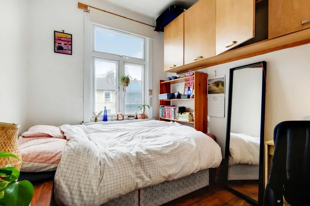 4 bedroom flat for rent