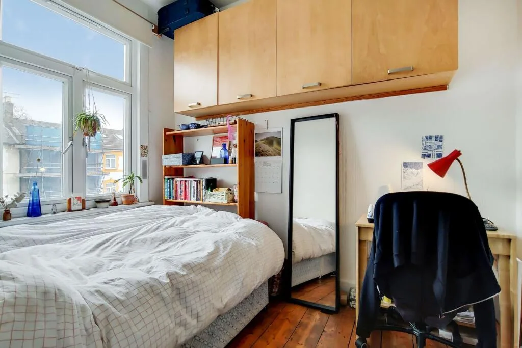 4 bedroom flat for rent