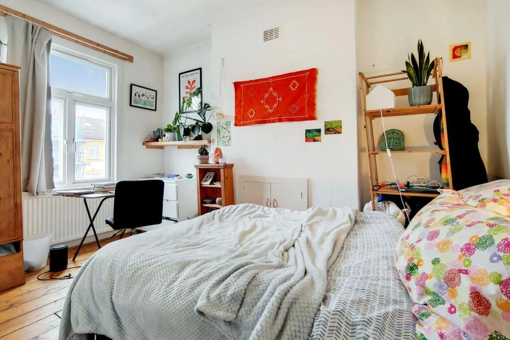 4 bedroom flat for rent