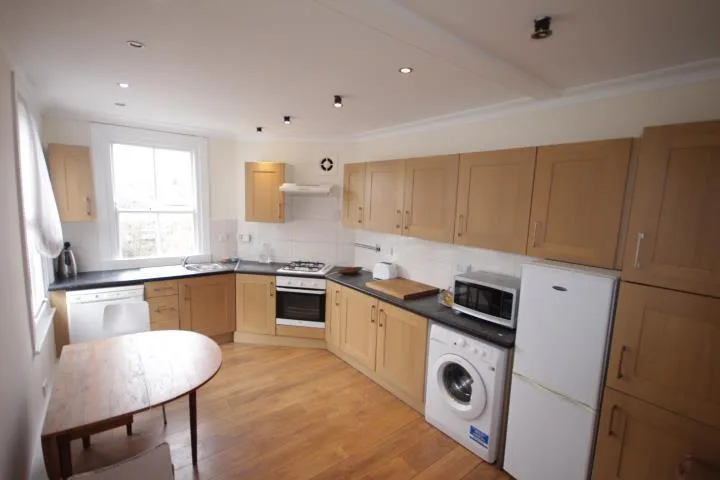 3 bedroom apartment for rent