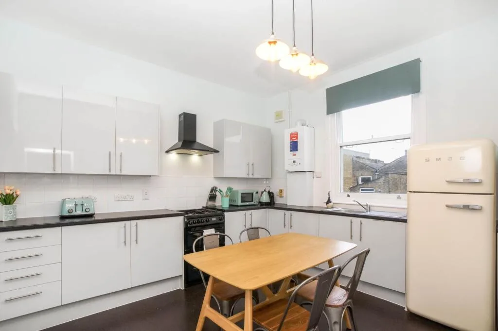 2 bedroom property for rent