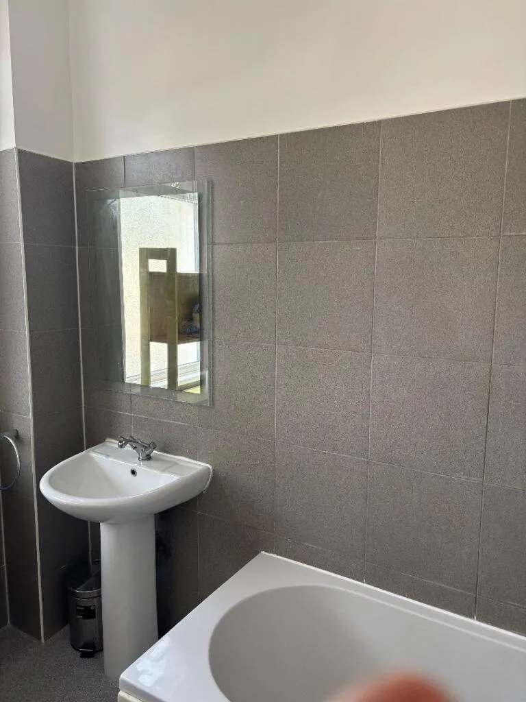 4 bedroom terraced house for rent