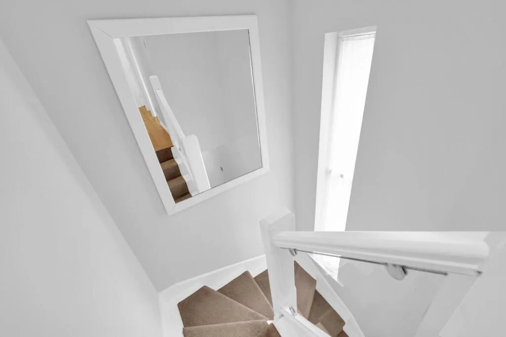 3 bedroom mews property for rent