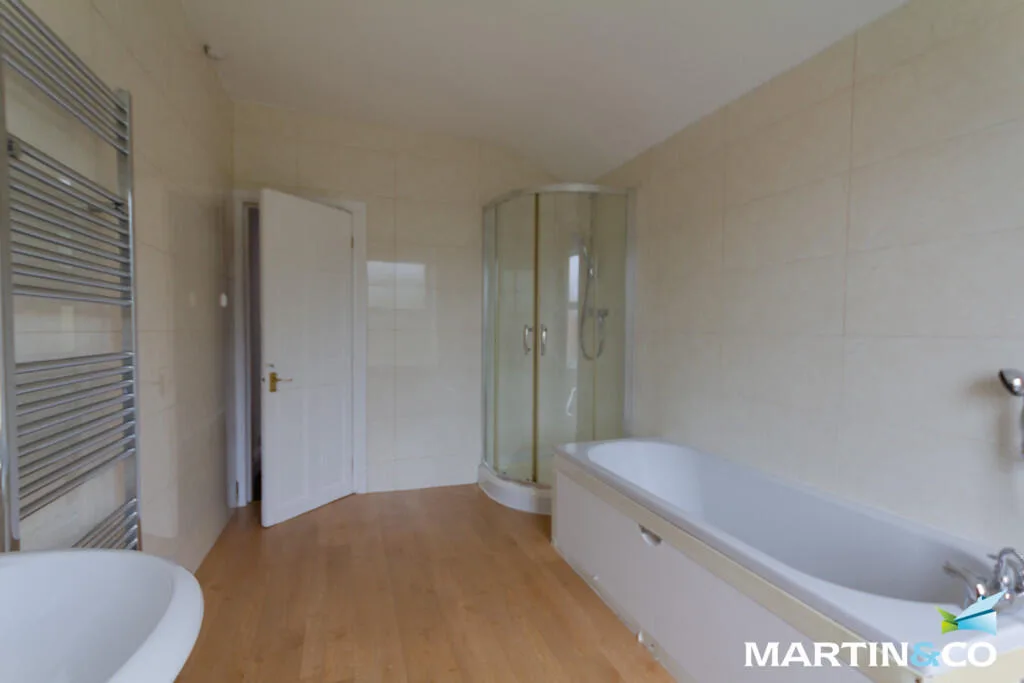 2 bedroom end of terrace house for rent