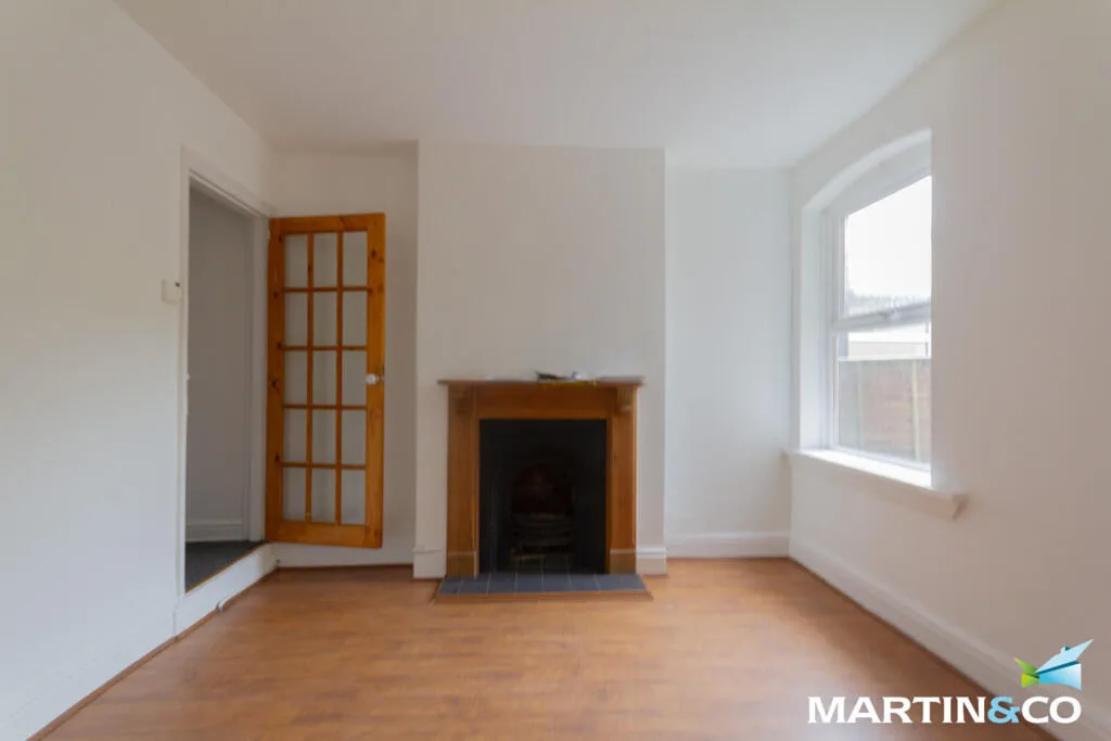 2 bedroom end of terrace house for rent