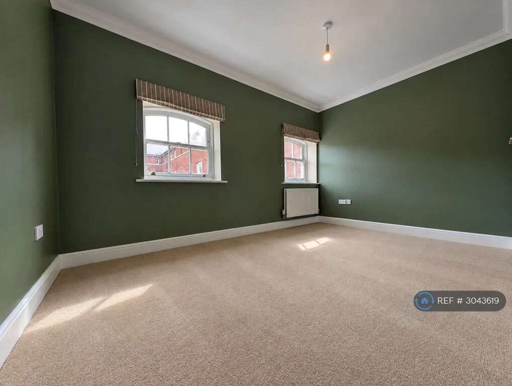3 bedroom flat for rent