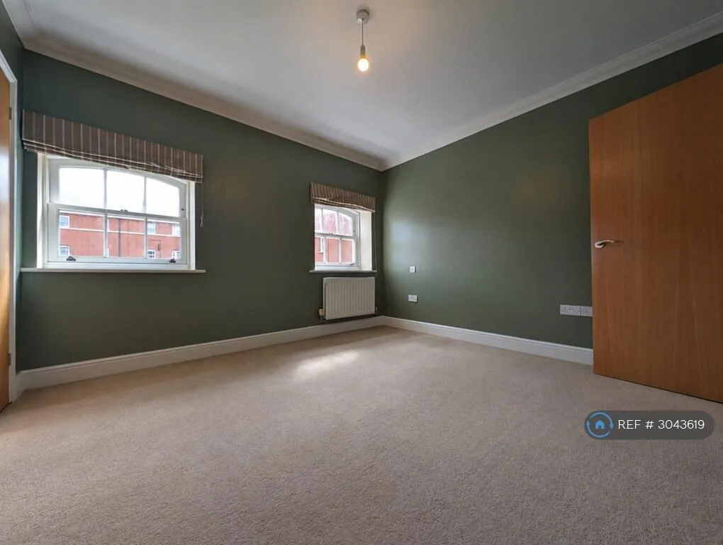3 bedroom flat for rent