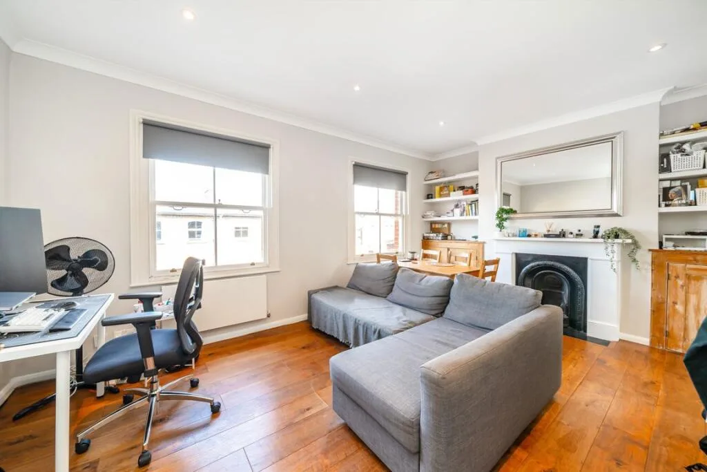 Studio flat for rent