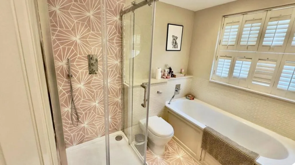 2 bedroom house for rent