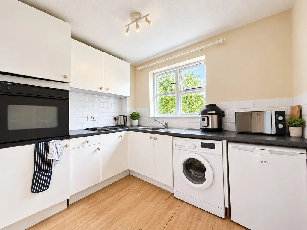 2 bedroom duplex for rent