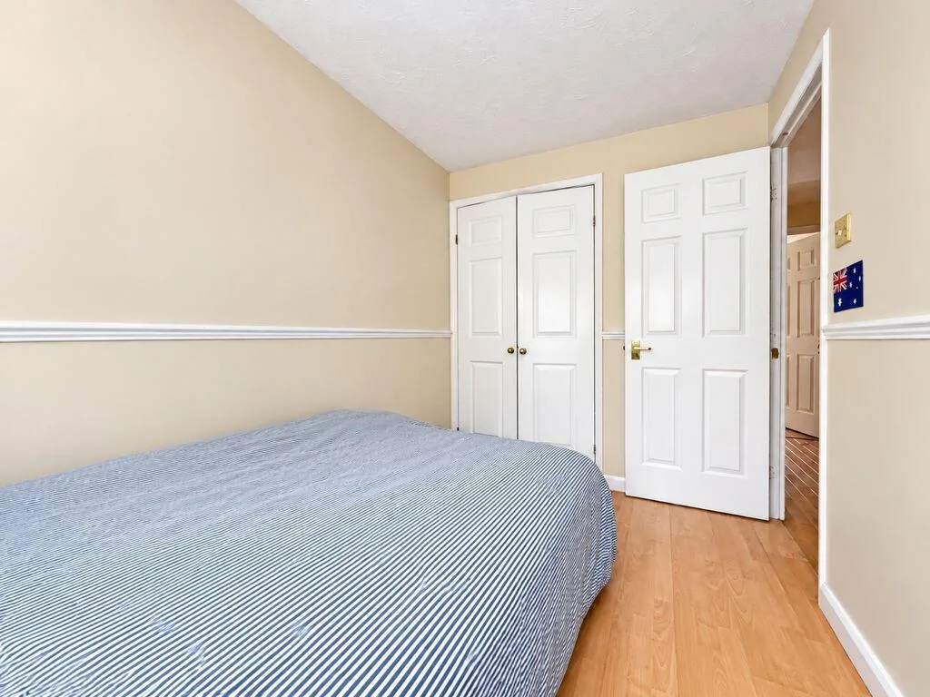 2 bedroom duplex for rent