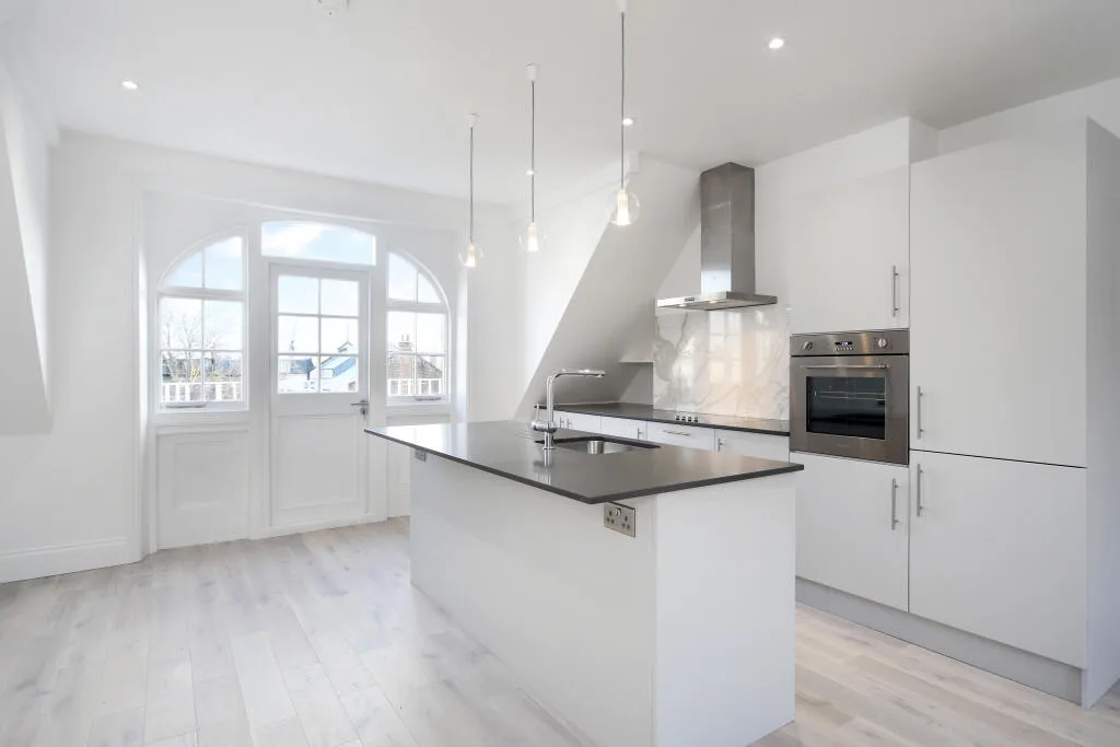 3 bedroom flat for rent