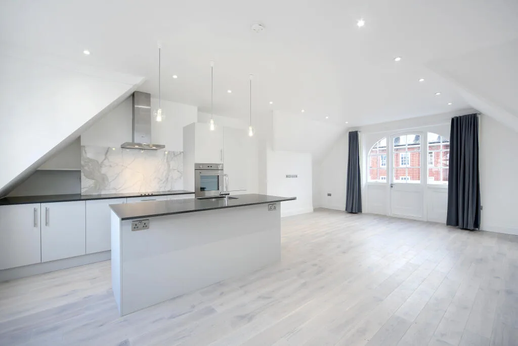 3 bedroom flat for rent