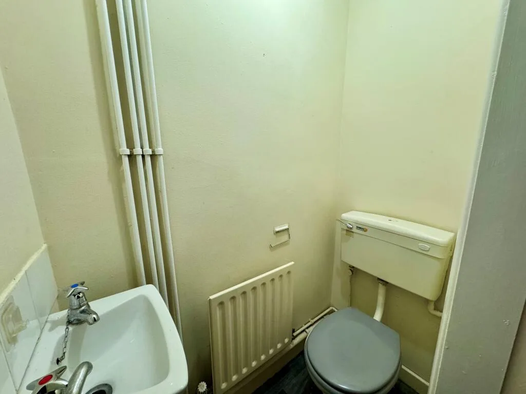2 bedroom house for rent