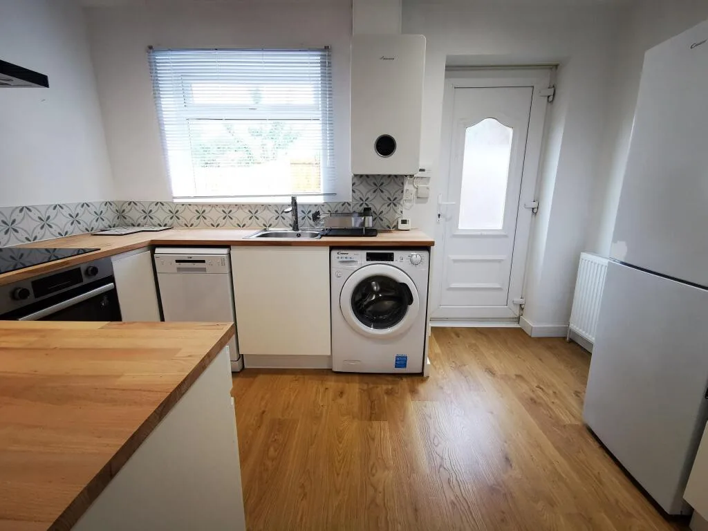 2 bedroom terraced house for rent