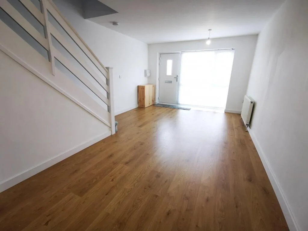 2 bedroom terraced house for rent