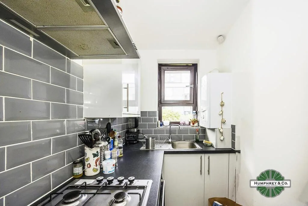 2 bedroom property for rent