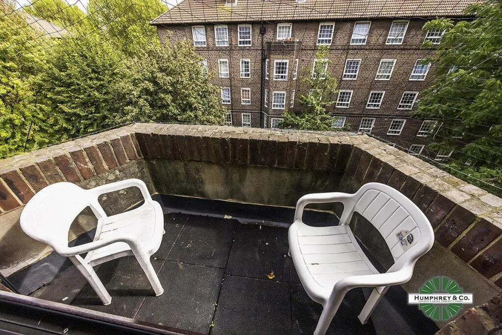 2 bedroom property for rent