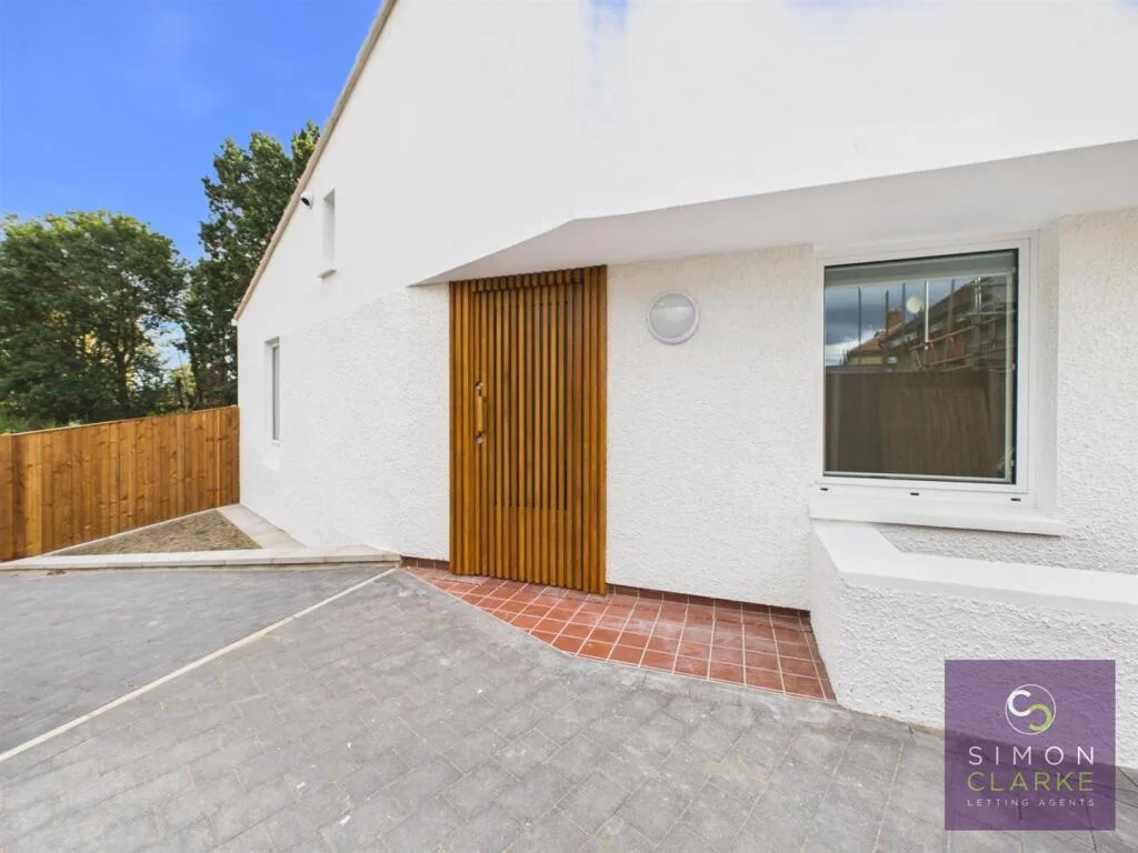 3 bedroom apartment for rent