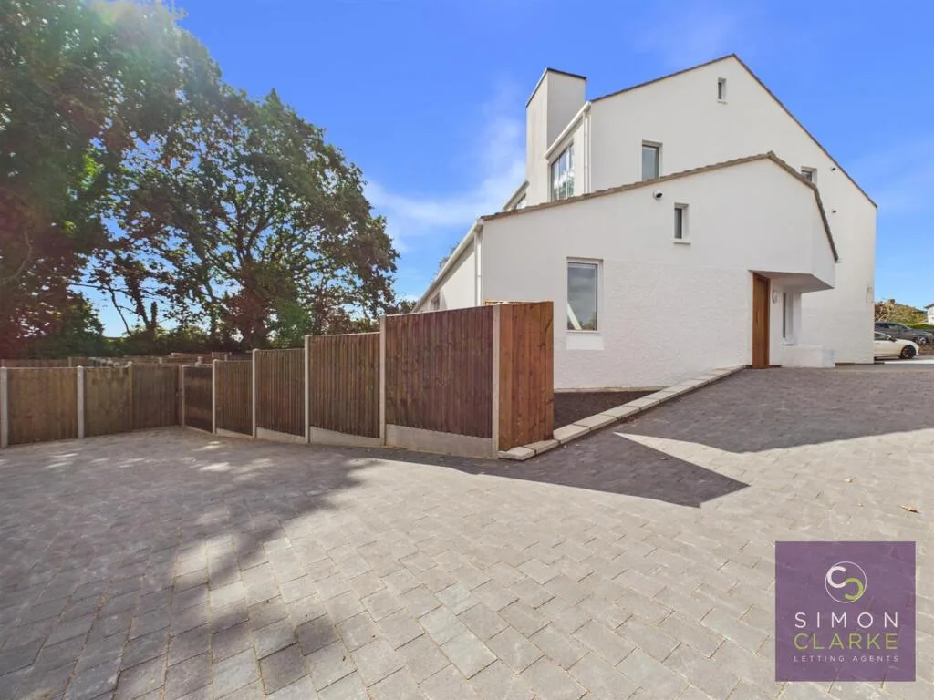 3 bedroom apartment for rent