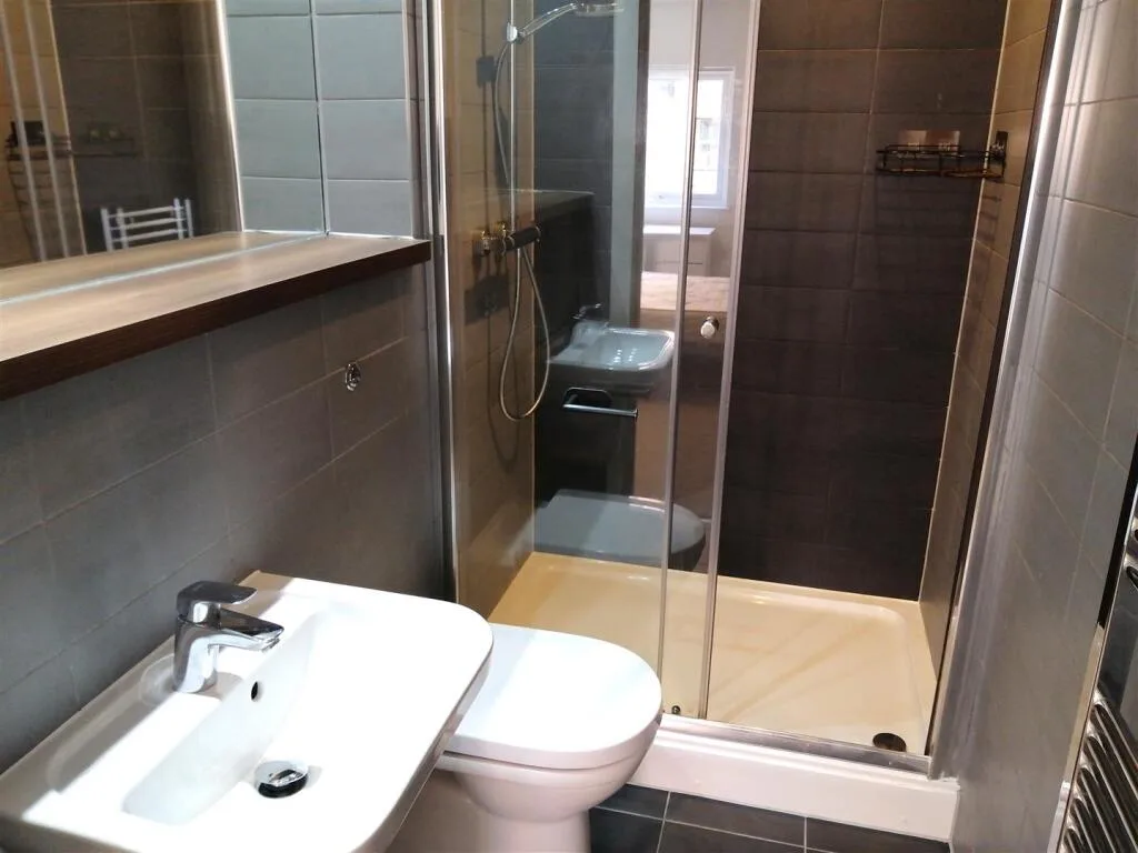 3 bedroom apartment for rent