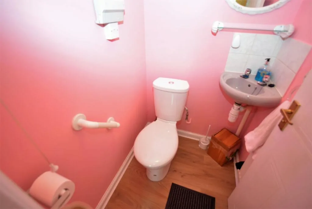 3 bedroom detached house for rent