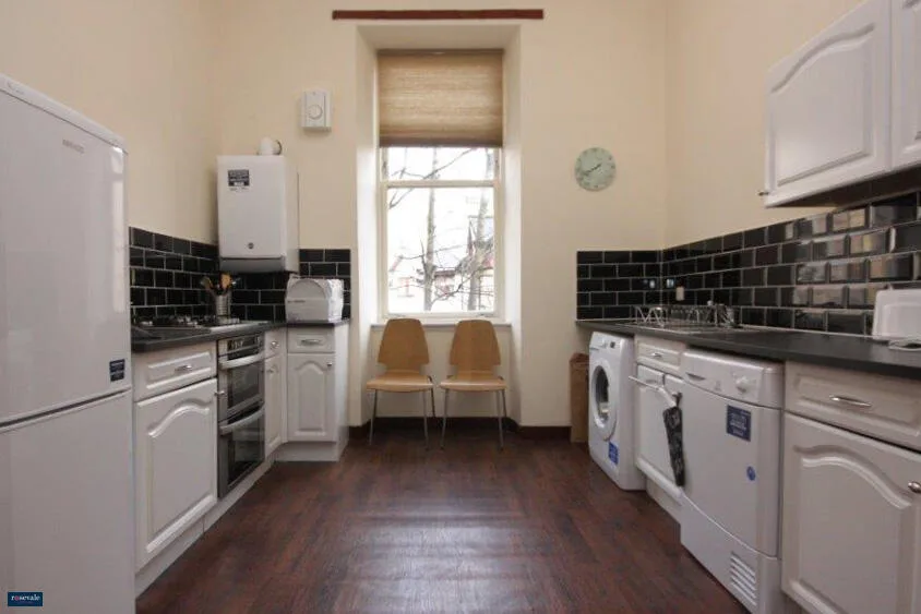 3 bedroom flat for rent
