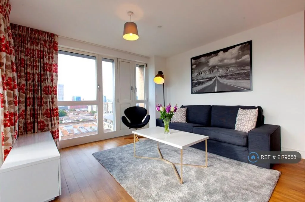 3 bedroom flat for rent