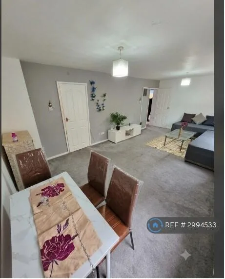 2 bedroom flat for rent