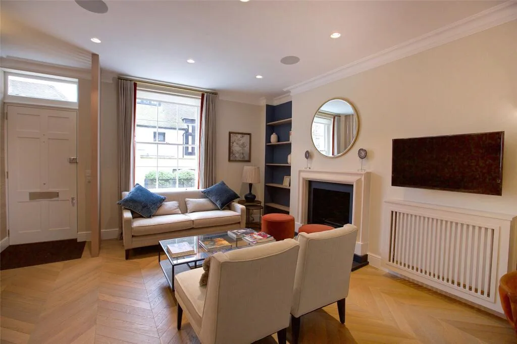 4 bedroom terraced house for rent