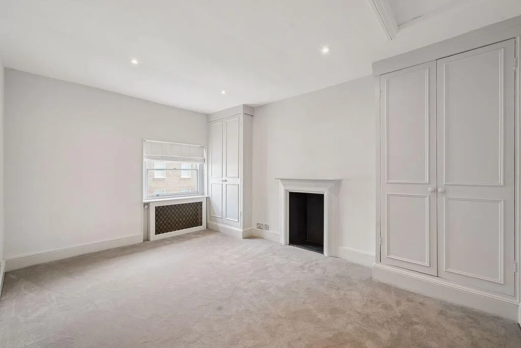 6 bedroom house for rent