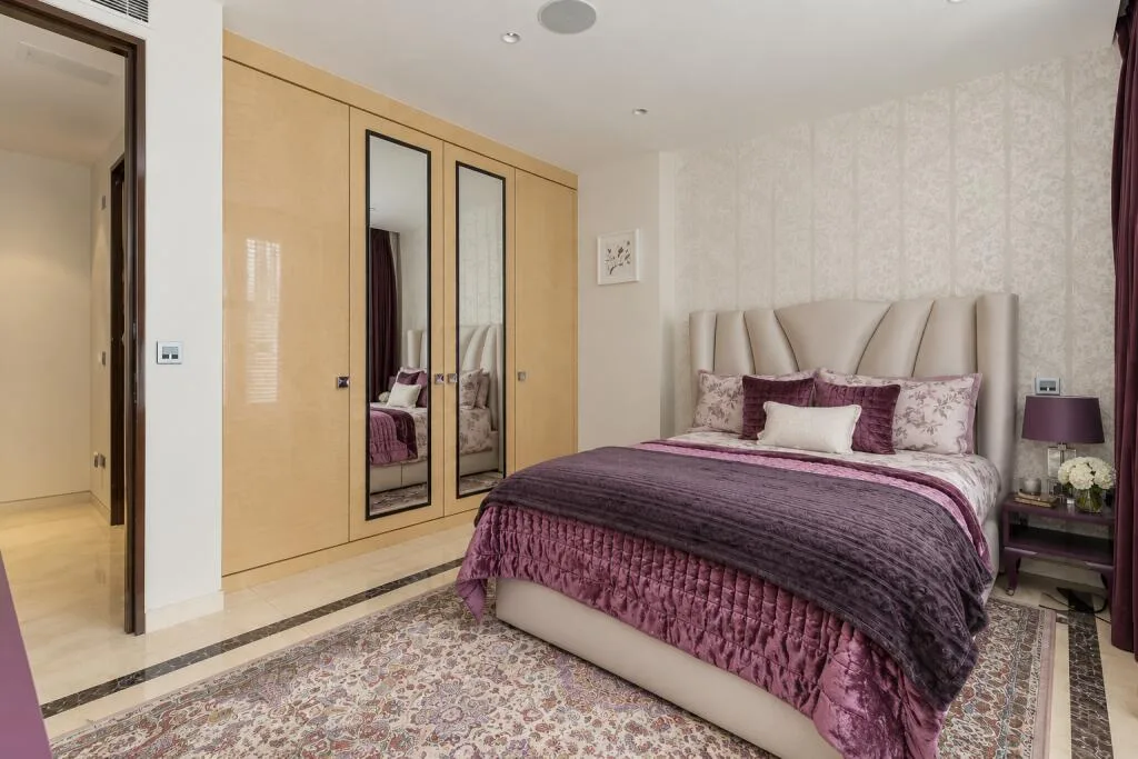 5 bedroom apartment for rent