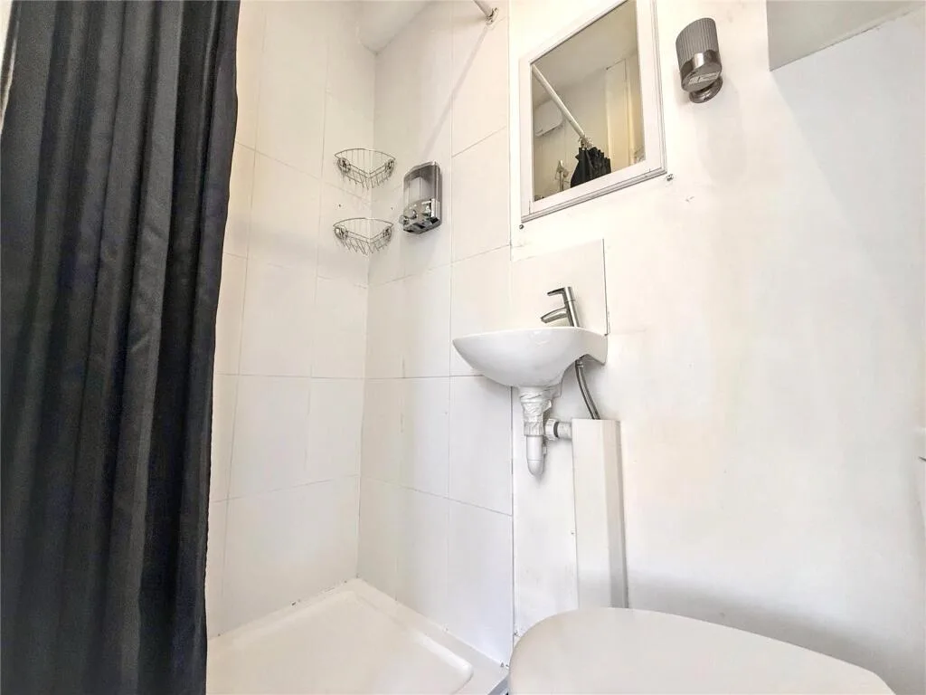 Studio apartment for rent