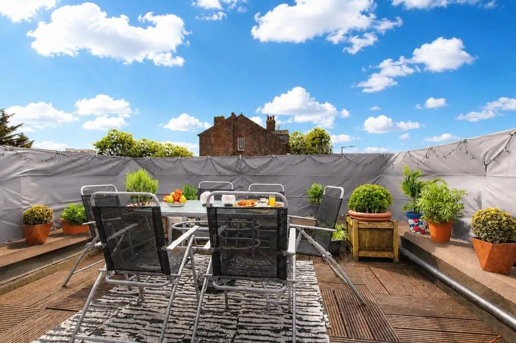 2 bedroom property for rent