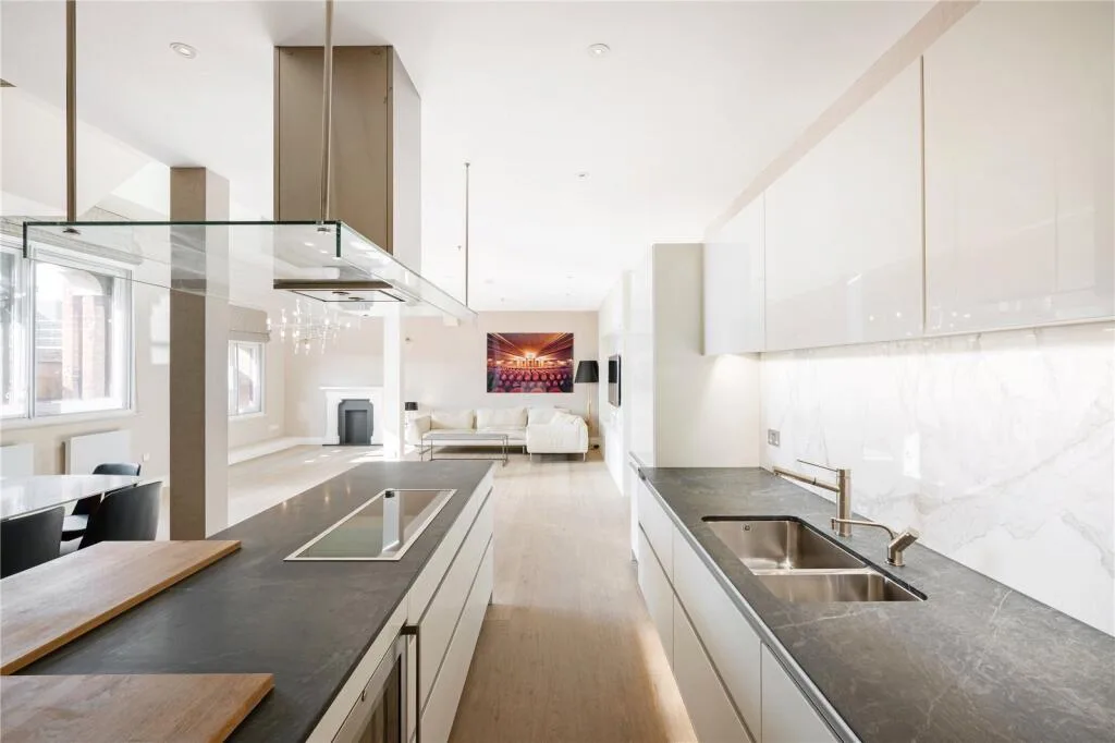 3 bedroom apartment for rent